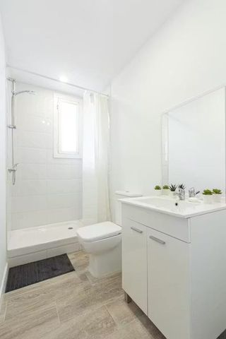 Paseo de Extremadura, Madrid, Community of Madrid 28011 - Photo 4