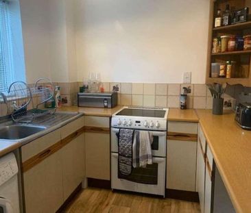 Thorney Leys, Witney, OX28 - Photo 5