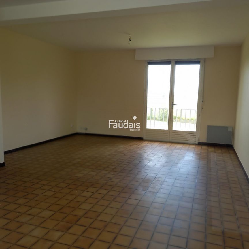 Location Appartement 3 pièces 72m² GRANDCAMP MAISY 14450 - Photo 1