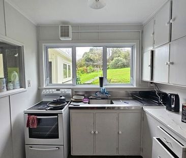3 BEDROOM HOME IN CANNONS CREEK DOUBLE GLAZED - Photo 1