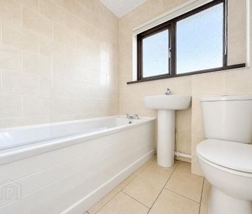 1 Beech Drive, Carrickfergus, BT38 8DY - Photo 2