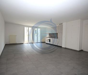 BEL APPARTEMENT DE 3,5 PIÈCES AU CŒUR DE LA TOUR-DE-PEILZ - Photo 2