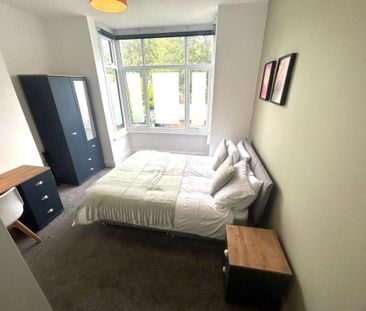 1 bedroom in a house share to rent - Photo 3