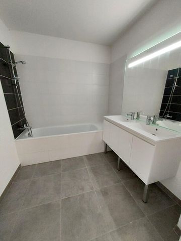 Location Appartement 3 pièces 60m² NOIRMOUTIER EN L ILE 85330 - Photo 4