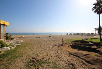 LONG TERM RENTAL IN LA CARIHUELA 3 BEDROOMS, AND PRIVATE PARKNG – tor501ts