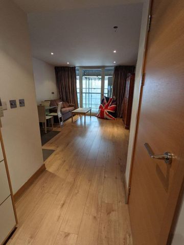 Studio to rent - Photo 5