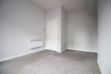 Renfield Street, Renfrew, Renfrewshire - Photo 3