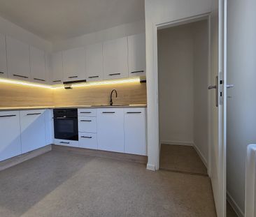 Pronájem bytu 2+1 65 m² - Photo 3