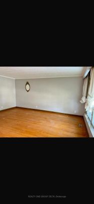 Property For Lease | W9283739 - Photo 1