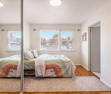 Sun Filled Ground Floor Unit - Photo 1