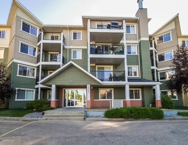 Beautiful Condo!! | 6925 199 St Nw, Edmonton - Photo 1