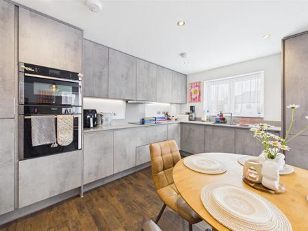 1 bedroom duplex to rent - Photo 5