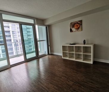 For Lease - 15 Singer Court Unit# 915, Toronto, Ontario - Photo 1