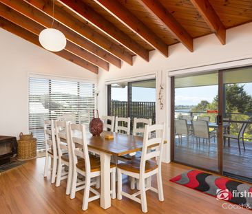 Fully Furnished Family Home - Photo 3