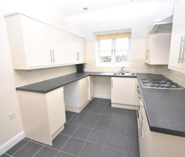 2 bedroom apartment to rent - Photo 4