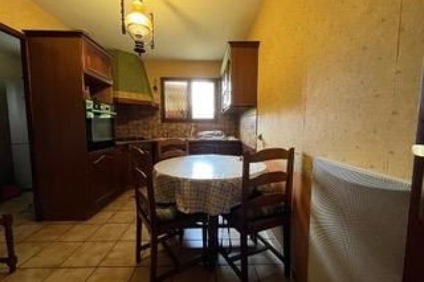 Maison À Louer - Photo 1