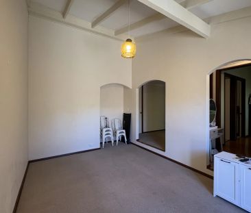 WHISPER QUIET TWO BEDROOM VILLA - Photo 2