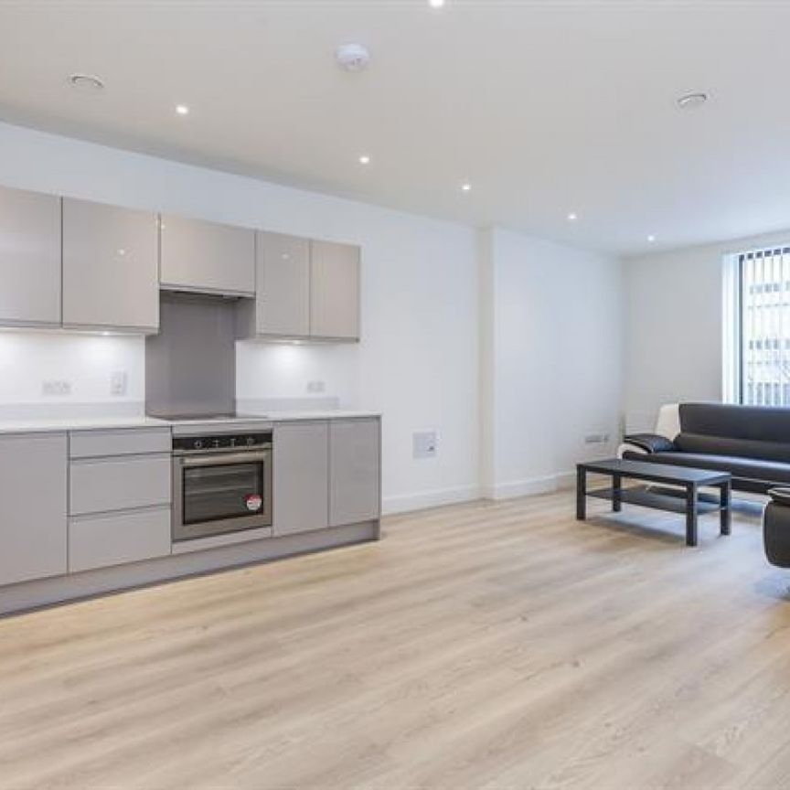 2 Bedroom Flat To Let - Photo 1