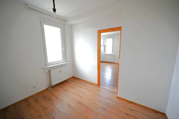 Perfekte Single Wohnung mit NEUER möblierter Küche! - Photo 1