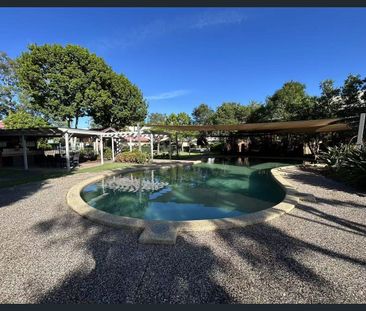 28/18 Tallebudgera Creek Road, Burleigh Heads, Qld 4220 - Photo 4