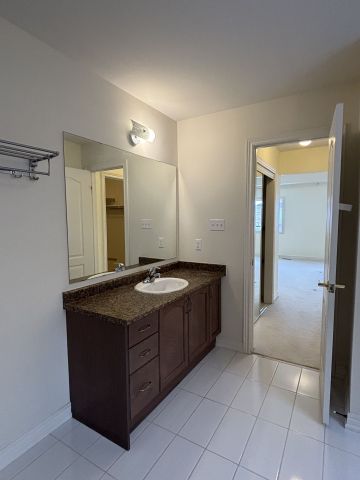 For Lease - 276 The Bridle Walk N/A, Markham, Ontario - Photo 2