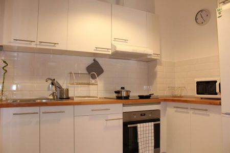 Room for rent in Roger de Flor - Photo 2