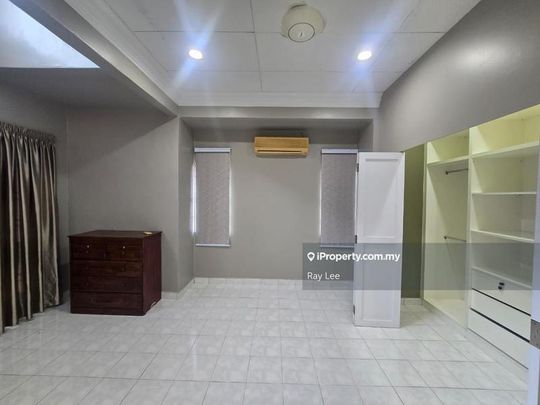 Bandar Bukit Puchong, Puchong - Photo 1