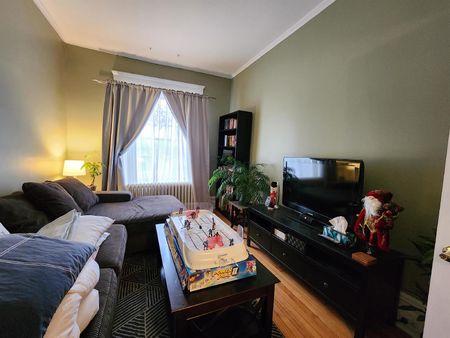 1 - 133 Cartier Street - Photo 2