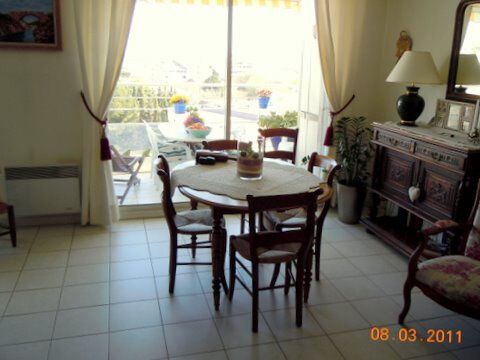 LA CIOTAT T2 RES PARC AZUR - Photo 1