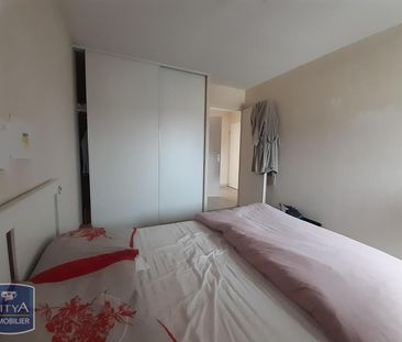 Location Appartement 3 pièces 61m² HENIN BEAUMONT 62110 - Photo 3