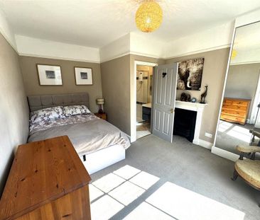 1 bedroom in a house share to rent - Photo 5