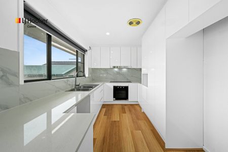 Beautifully Updated 3-Bedroom Home - Photo 5