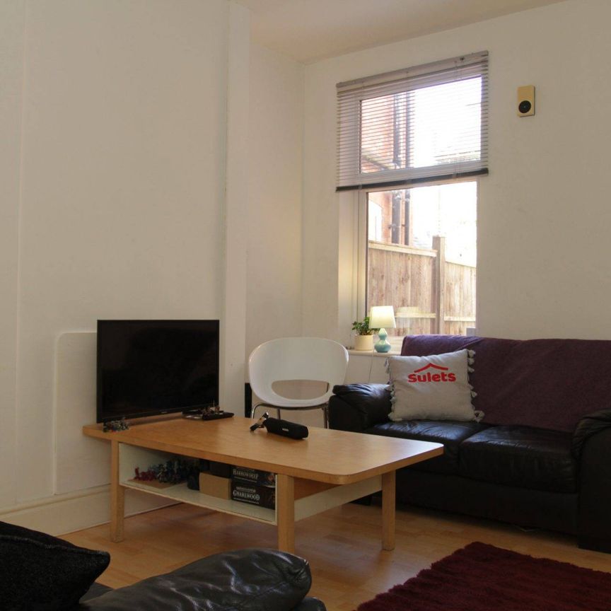 Wilberforce Road (3 bed) - Photo 1