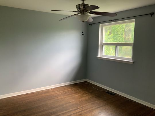 For Lease - 22 Mill Street Unit# Main, Markham, Ontario - Photo 1