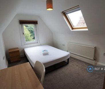 1 bedroom in a house share to rent - Photo 4