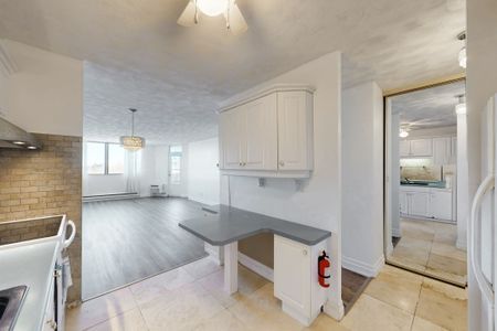 For Lease - 81 Millside Drive Unit# 703, Milton, Ontario - Photo 3