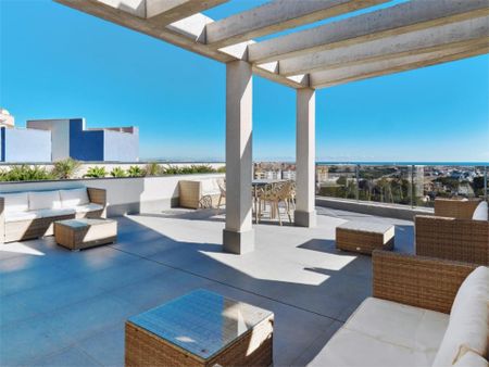 Piso de alquiler en Calle Jacinto Verdaguer, 25, Campoamor - Photo 2