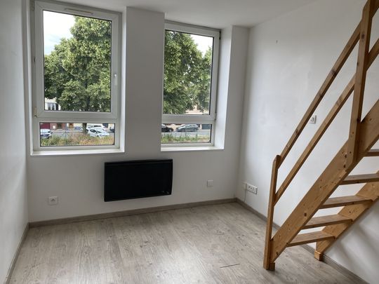APPARTEMENT F1 BIS proche CITADELLE FAC DE DROIT CENTRE VILLE - Photo 1