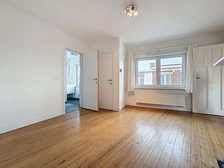 Goed gelegen 1-slpk appartement nabij Sint-Pieterstation - Foto 2