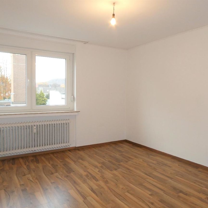 Gepflegte ca. 75 m² große 3-Zimmerwohnung mit Süd-West-Balkon und Tageslichtbad in Hagen- Kabel - Foto 1