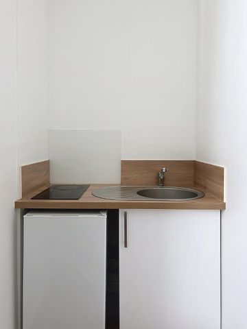 Appartement à louer - REIMS- HYPER CENTRE - Photo 2