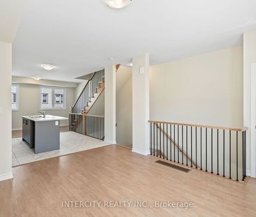 For Lease - 127 Senay Circle, Clarington, Ontario - Photo 4