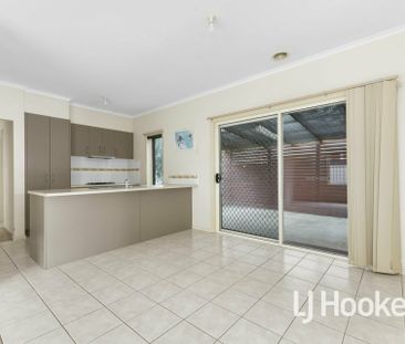 Clean and well presented Lakeside three bedroom home - Photo 1