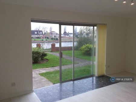 1 bedroom flat to rent - Photo 5