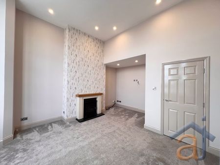 To Let – Promenade, Southport – Amazing Views of Marine Lake - Photo 5