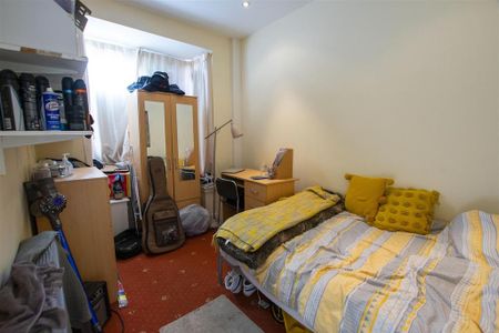 7 bedroom house to rent - Photo 3