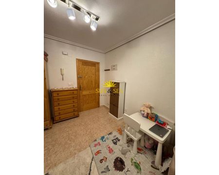 1 BEDROOM APARTMENT FOR RENT IN TORREVIEJA - ALICANTE - Photo 2