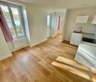 Location Appartement 2 pièces 31m² - Photo 2