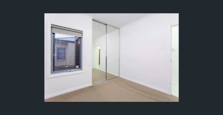 Executive-Style Home Moments from the Beach and Westfield Marion - Photo 2