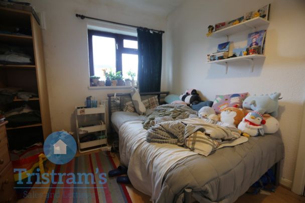 3 bed Mid Terraced House for Rent - Photo 1